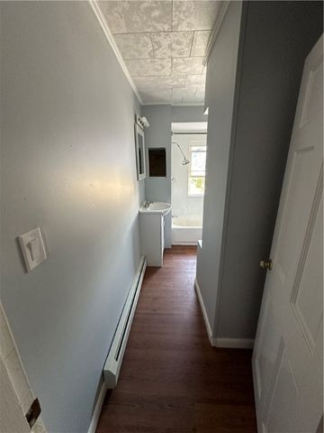 69 Whipple Avenue, Cranston, RI 02920