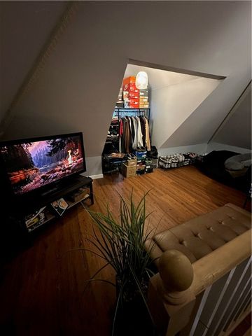 69 Whipple Avenue, Cranston, RI 02920