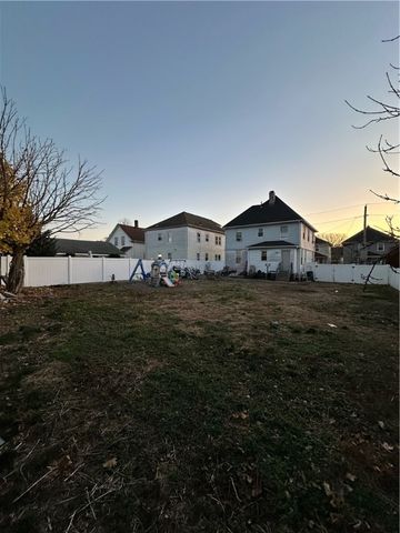 69 Whipple Avenue, Cranston, RI 02920