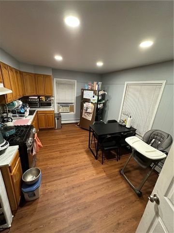 69 Whipple Avenue, Cranston, RI 02920