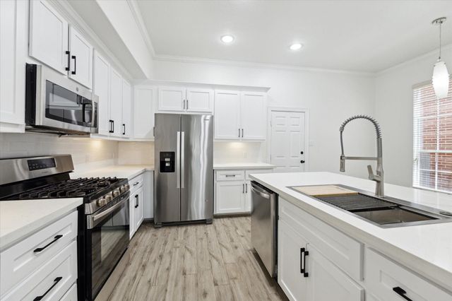 13639 Brookbluff Lane, Houston, TX 77077