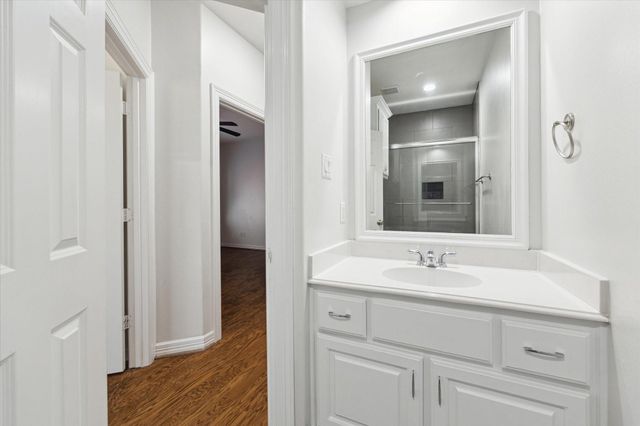 13639 Brookbluff Lane, Houston, TX 77077
