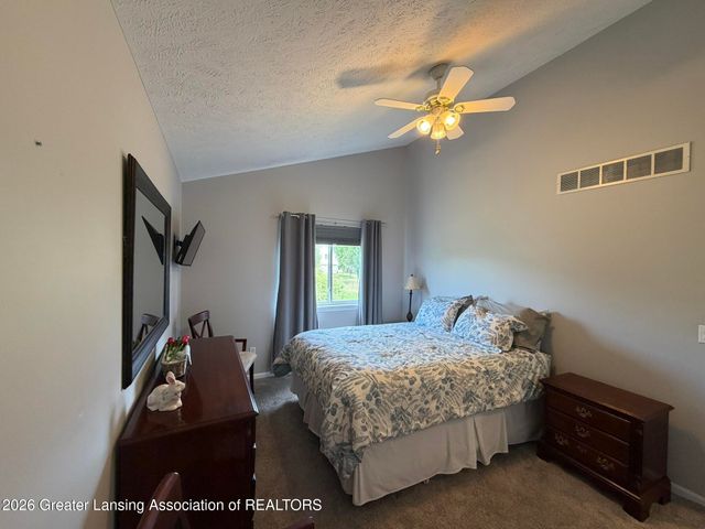 412 Coventry Lane, Mason, MI 48854