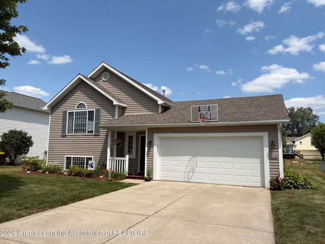 412 Coventry Lane, Mason, MI 48854