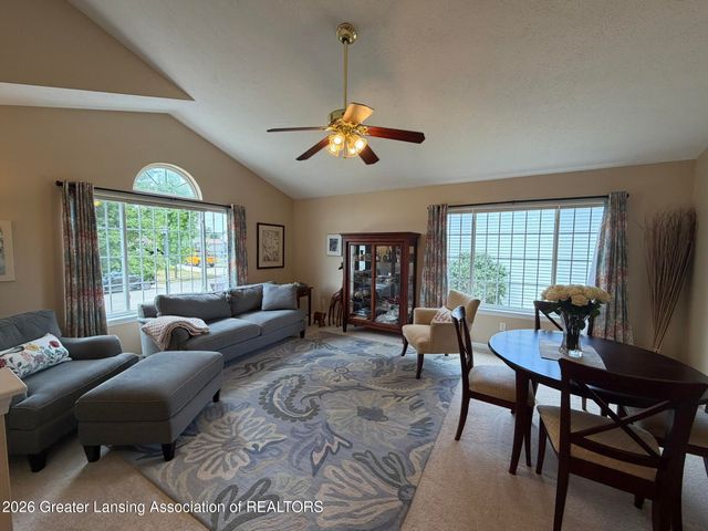 412 Coventry Lane, Mason, MI 48854