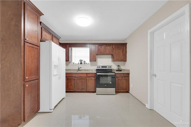 7420 S Blanca Lane, Pharr, TX 78577