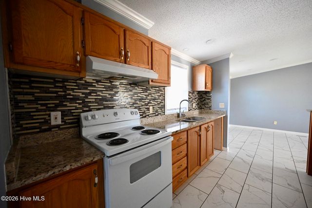 8773 Garland Highway, Clinton, NC 28328