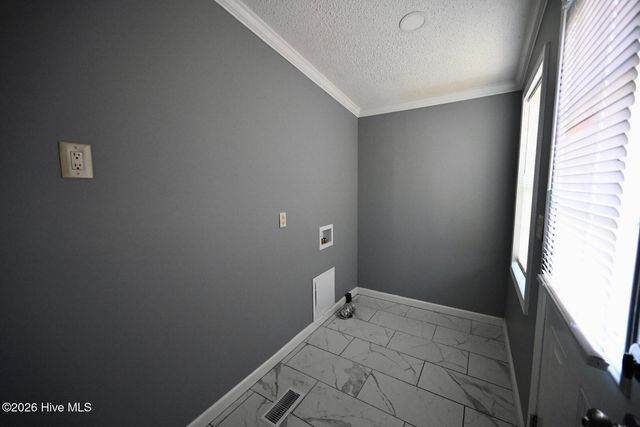 8773 Garland Highway, Clinton, NC 28328