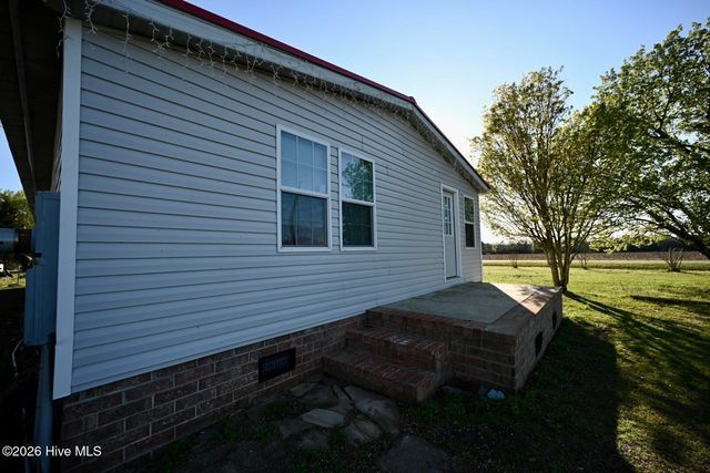 8773 Garland Highway, Clinton, NC 28328