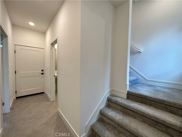 2317 W Broadway 33, Anaheim, CA 92804