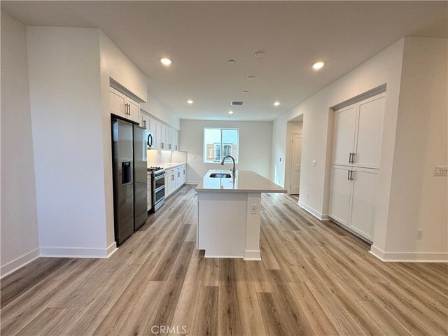 2317 W Broadway 33, Anaheim, CA 92804