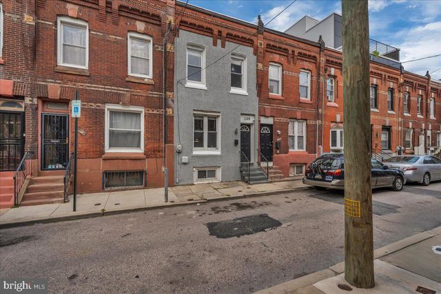 1328 S MOLE ST, Philadelphia, PA 19146