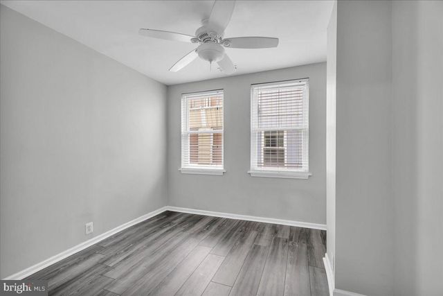 1328 S MOLE ST, Philadelphia, PA 19146