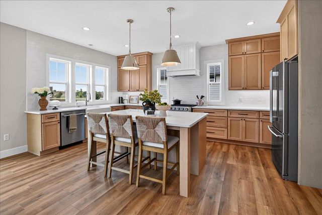 906 Travis Larson Court, Waunakee, WI 53597