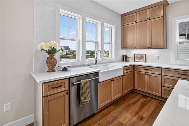 906 Travis Larson Court, Waunakee, WI 53597