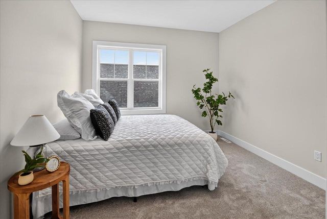 906 Travis Larson Court, Waunakee, WI 53597