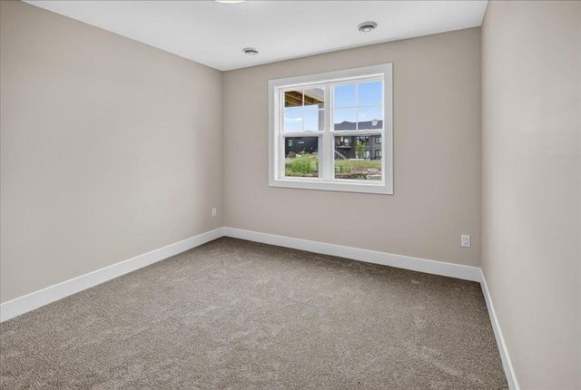 906 Travis Larson Court, Waunakee, WI 53597