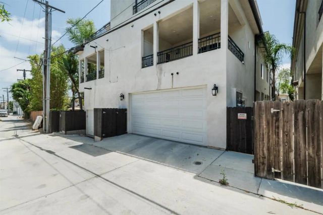 4057 Lamont Street, San Diego, CA 92109