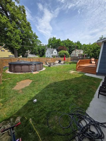 38 Kelsey Road, Poughkeepsie, NY 12601