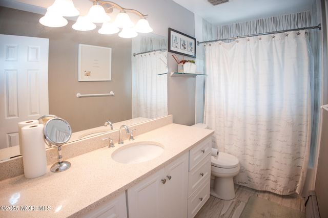 3 Manor Drive, Neptune Township, NJ 07753