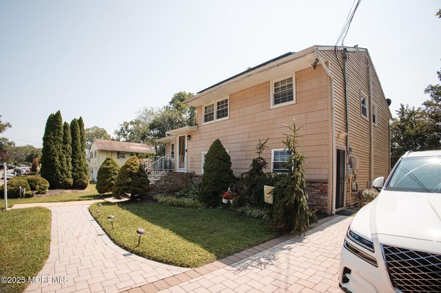 3 Manor Drive, Neptune Township, NJ 07753