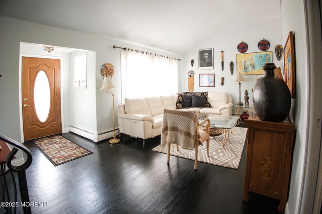 3 Manor Drive, Neptune Township, NJ 07753