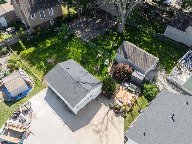 210 11th Avenue NE, Rochester, MN 55906