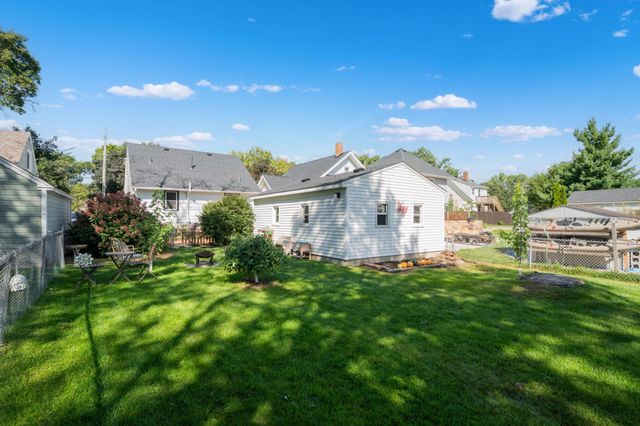210 11th Avenue NE, Rochester, MN 55906