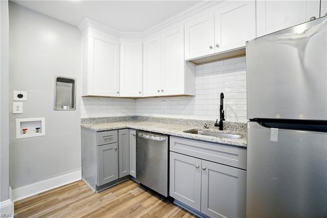 407 W Little Creek RD, Norfolk, VA 23505