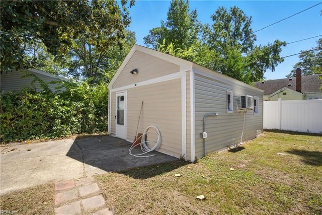 407 W Little Creek RD, Norfolk, VA 23505