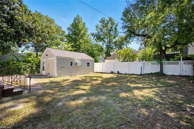 407 W Little Creek RD, Norfolk, VA 23505