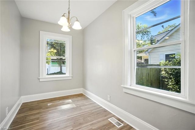 407 W Little Creek RD, Norfolk, VA 23505