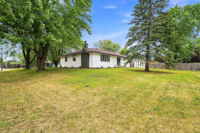 7000 Humboldt Avenue N, Brooklyn Center, MN 55430