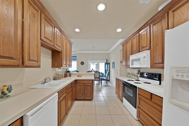 501 S Old Betsy Road 7, Keene, TX 76059