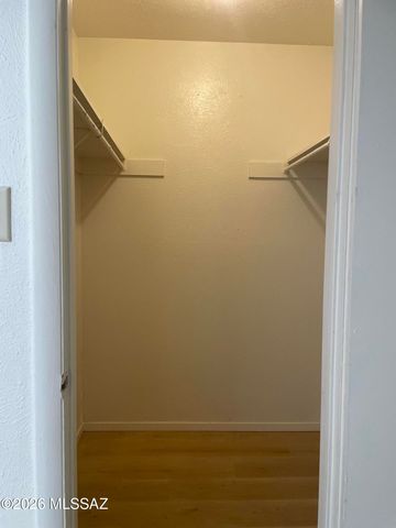 1620 N Wilmot Rd Unit L107, Tucson, AZ 85712