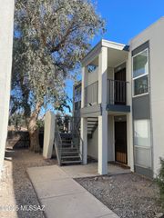 1620 N Wilmot Rd Unit L107, Tucson, AZ 85712