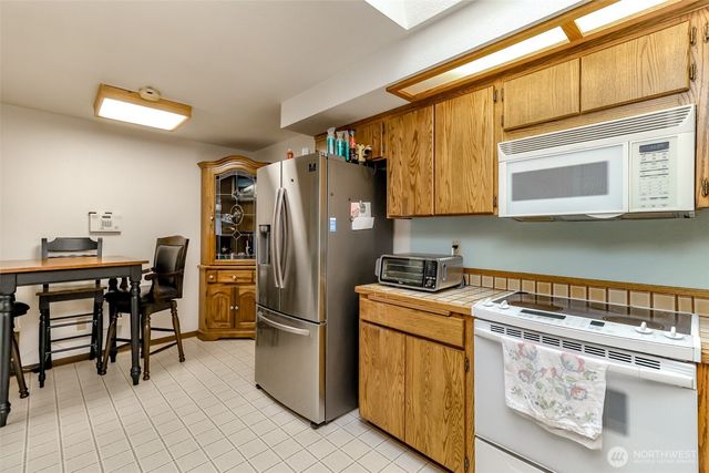 11207 92nd Ave CT SW, Lakewood, WA 98498