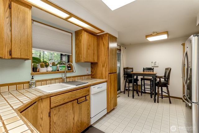 11207 92nd Ave CT SW, Lakewood, WA 98498