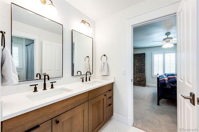 2981 Newbury Court, Littleton, CO 80126