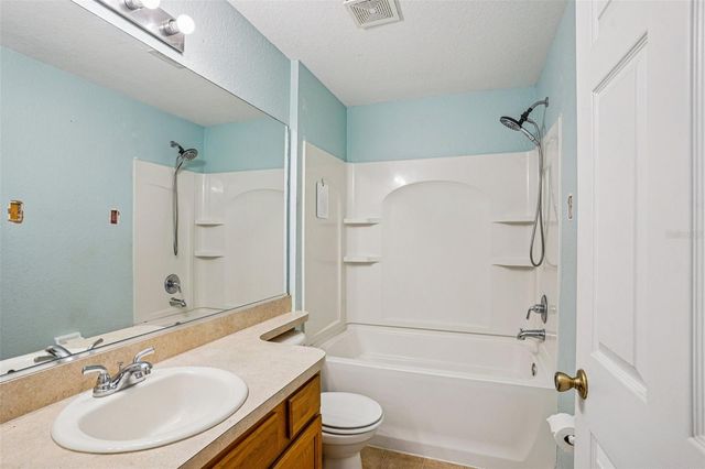 12398 NE 50TH VIEW, Oxford, FL 34484