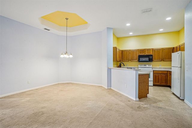 12398 NE 50TH VIEW, Oxford, FL 34484