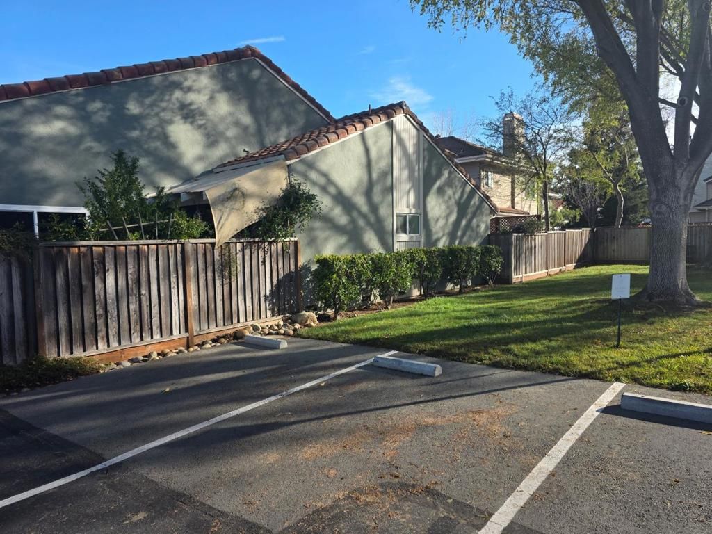 Image 18 of property listing at 648 W Sunnyoaks Avenue, Campbell, CA 95008