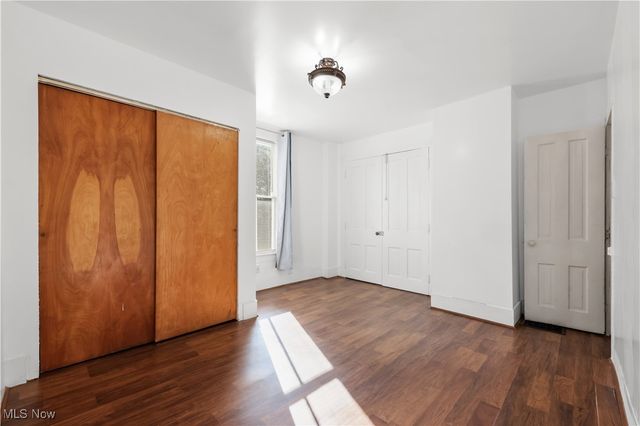 247 E Sunset Drive, Rittman, OH 44270