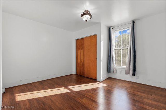 247 E Sunset Drive, Rittman, OH 44270