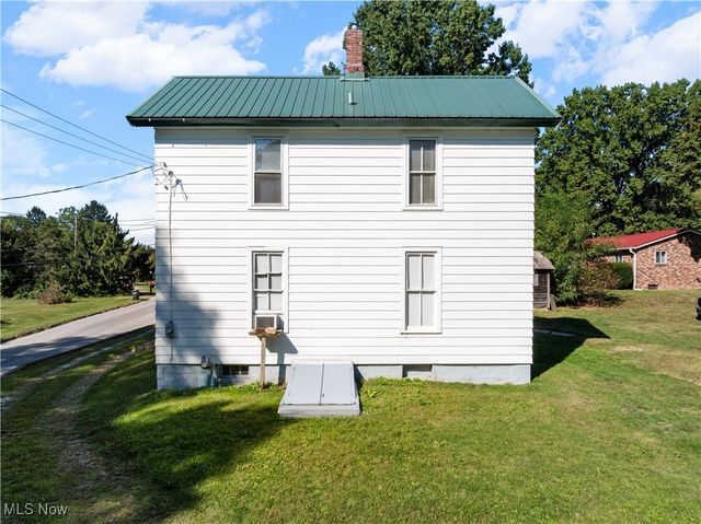 247 E Sunset Drive, Rittman, OH 44270