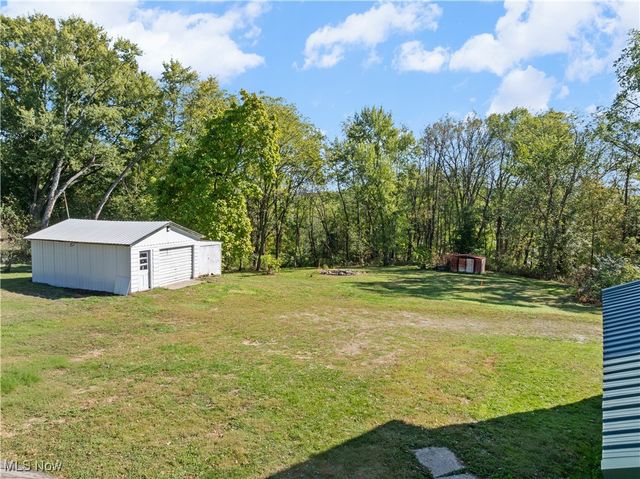 247 E Sunset Drive, Rittman, OH 44270