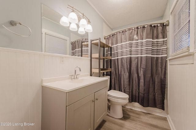 810 Weller Ave, Louisville, KY 40208