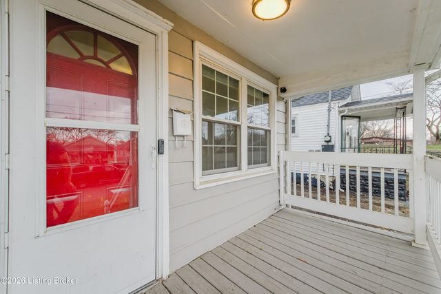 810 Weller Ave, Louisville, KY 40208