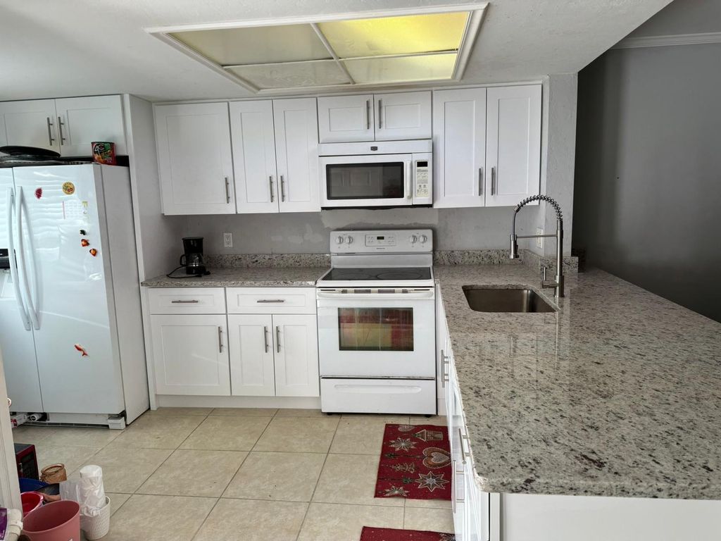 2108 Palm Beach Trace Drive, Royal Palm Beach, FL 33411
