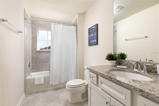 7376 OAKMOSS LOOP, Davenport, FL 33837